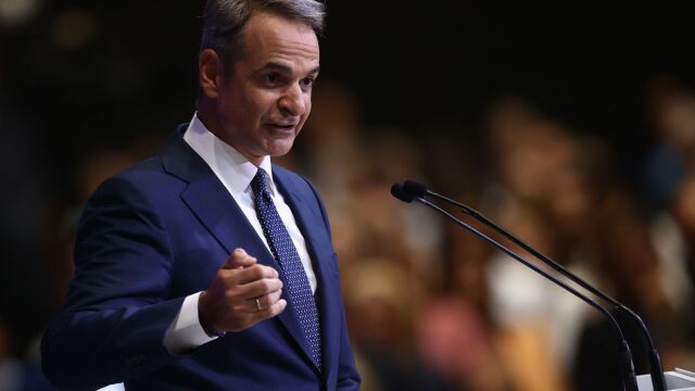Ο Μητσοτάκης ετοιμάζει το μεγάλο άνοιγμα: Ποιοι βουλευτές είναι στο ''μικροσκόπιο'' του Μαξίμου ενόψει της πιθανής κίνησης Σαμαρά