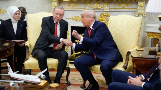 O Τραμπ αποθέωσε τον Ερντογάν: Είναι φίλος μου, νομίζω θα καταφέρει να αγοράσει F-16 και F-35 - Δείτε live