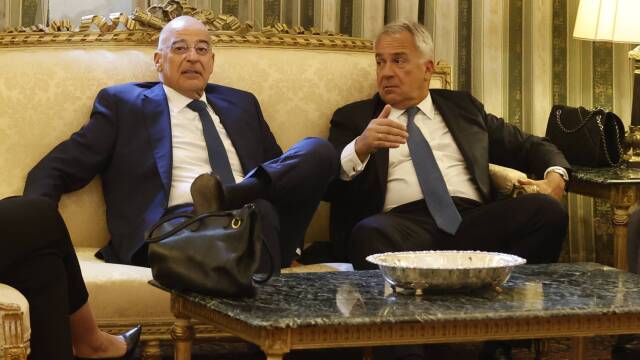 Το νέο τρίωρο δείπνο του Νίκου Δένδια με τον Μάκη Βορίδη στο Κολωνάκι και η διαφωνία για τον Άγνωστο Στρατιώτη