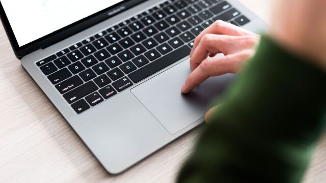 Πόθεν Έσχες 2025: Παρατείνεται η προθεσμία για την υποβολή των δηλώσεων - Ποιοι είναι οι υπόχρεοι και τι ισχύει σε περίπτωση καθυστέρησης