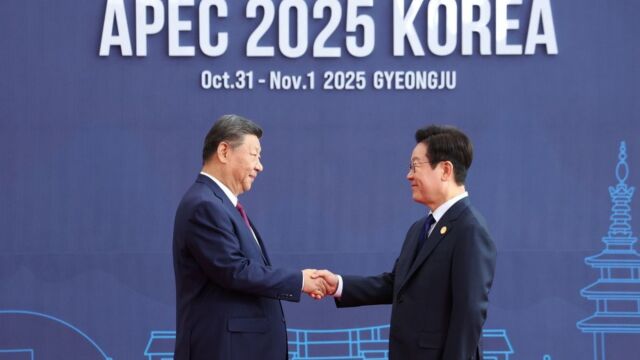 Νότια Κορέα, Σύνοδος APEC: Έκκληση για ενίσχυση της πολυμερούς συνεργασίας από Λι Τζε Μιουνγκ και Σι Τζινπίνγκ