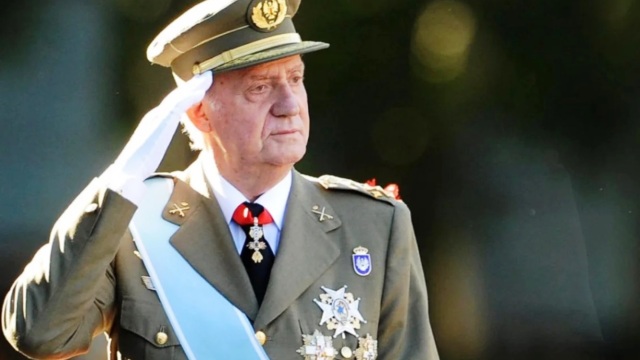 Σοκ από τον Χουάν Κάρλος: Αποκάλυψε πώς πυροβόλησε και σκότωσε τον μικρότερο αδελφό του όταν ήταν έφηβοι - Δεν θα συνέλθω ποτέ από αυτή την τραγωδία