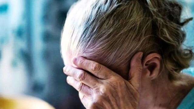 Σοβαρό περιστατικό ενδοοικογενειακής βίας στο Βόλο: Χτύπησε τη μητέρα της για ακαθάριστο υπόγειο