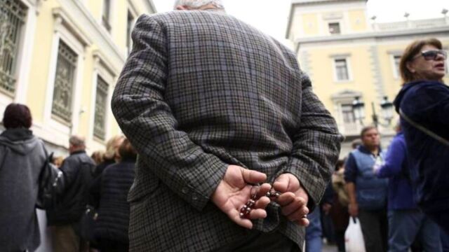 Ανάσα για τους συνταξιούχους: Έρχονται τέσσερα νέα μέτρα οικονομικής στήριξης - Ποιοι οι δικαιούχοι