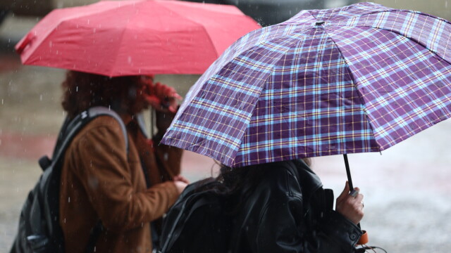 Καιρός: Έρχονται μεγάλα ύψη βροχής στη Δυτική Ελλάδα - Στο κόκκινο το βόρειο Ιόνιο - Προειδοποίηση από τον Θοδωρή Κολυδά (Δείτε τους χάρτες)