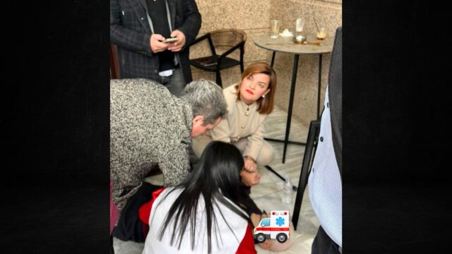 Eσωκομματικές εκλογές ΝΔ: Η Μαρία Κεφάλα έδωσε τις πρώτες βοήθειες σε ηλικιωμένο που λιποθύμησε σε εκλογικό κέντρο στα Ιωάννινα