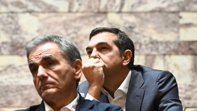 Τα καρφιά Τσακαλώτου για το βιβλίο του Τσίπρα και οι αιχμηρές αναφορές σε εκλογικές επιλογές και πρόσωπα