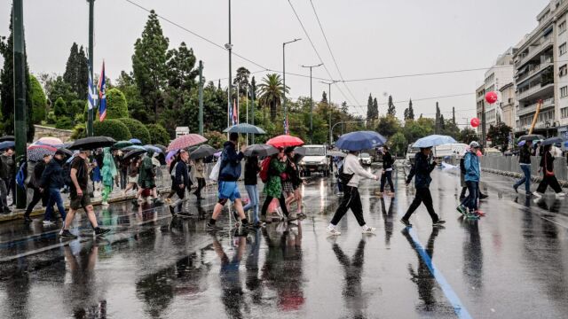 Καιρός: Οι περιοχές που θα σαρώσει η κακοκαιρία Adel , τα πιο επικίνδυνα μέρη για πλημμύρες - Καμπανάκι μετεωρολόγων, πότε κορυφώνονται τα φαινόμενα (Χάρτες & Βίντεο)