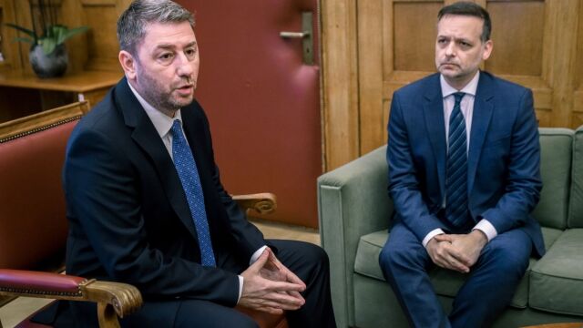 Ρήξη στο ΠΑΣΟΚ: Δούκας vs Ανδρουλάκης για το άνοιγμα σε Τσίπρα και Νέα Αριστερά - Όλο το παρασκήνιο