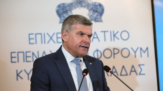 Ανασχηματισμός στην Κύπρο: Απομακρύνεται ο Γιώργος Παπαναστασίου από τη θέση του υπουργού Ενέργειας - Το έργο του είχε συνδεθεί με το καλώδιο