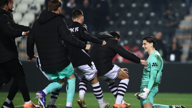 ΠΑΟΚ - Ατρόμητος 1-1 (5-4 πεν.), Κύπελλο Ελλάδος: Μοναστηρλής, ένας 21χρονος αίλουρος τον έστειλε... Καραϊσκάκη (Βίντεο)