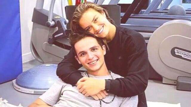 Ο γάμος του Μητσοτάκη junior με τη Σάκκαρη και η πολιτική καριέρα που αναμένεται να ξεκινήσει...