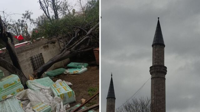Η κακοκαιρία σφυροκοπά την Κωνσταντινούπολη: Έπεσε η κορυφή του μιναρέ της Αγιά Σοφιάς, βυθίστηκαν σκάφη και δρόμοι έγιναν λίμνες - Άνεμοι 11 μποφορ στη περιοχή (Εικόνες & Βίντεο)