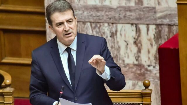 Ο ψύχραιμος Χρυσοχοΐδης και το σχέδιό του σε περίπτωση που οι αγρότες κόψουν τη χώρα στα δύο