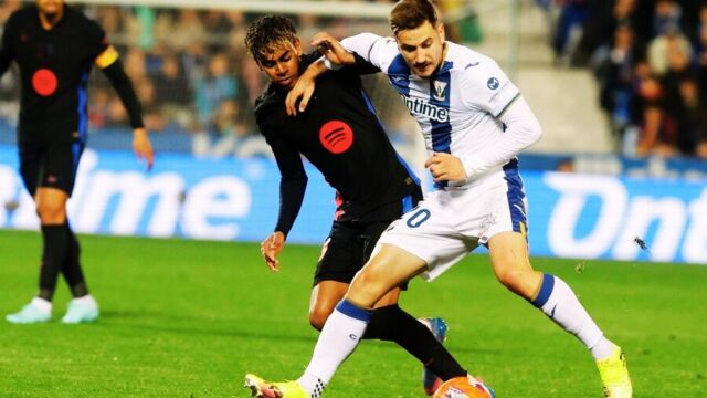 Παναθηναϊκός, μεταγραφές: Eξετάζει την περίπτωση του Χάβι Ερνάντεθ για τη θέση του αριστερού μπακ (Βίντεο)