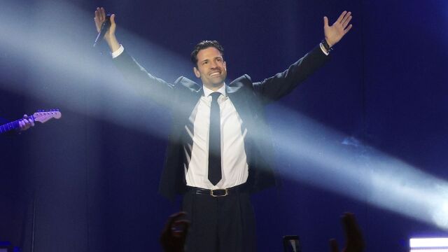 Ο Κωνσταντίνος Αργυρός που πετά στα σύννεφα και το επίμονο φλερτ με τη Βουλή...