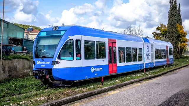 Ακινητοποιήθηκε η αμαξοστοιχία που εκτελεί το δρομολόγιο 1735 λόγω πτώσης δέντρου κοντά στον Σταθμό της Βέροιας