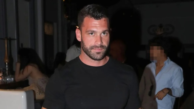 Συγκλονίζει ο Στάθης Σχίζας με την αποκάλυψή του: Ο πατέρας μου υποφέρει 15 χρόνια από Πάρκινσον και τώρα με άνοια (Βίντεο)