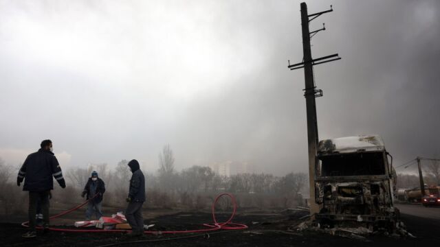 Μέση Ανατολή, 11η ημέρα πολέμου: Τραμπ και Ιράν δίνουν άλλη εικόνα για τον τερματισμό της σύγκρουσης, το Ισραήλ έπληξε πυρηνικό εργαστήριο στην Τεχεράνη - Το βλέμμα στα Στενά του Ορμούζ, πέφτει η τιμή του πετρελαίου (Live οι εξελίξεις)