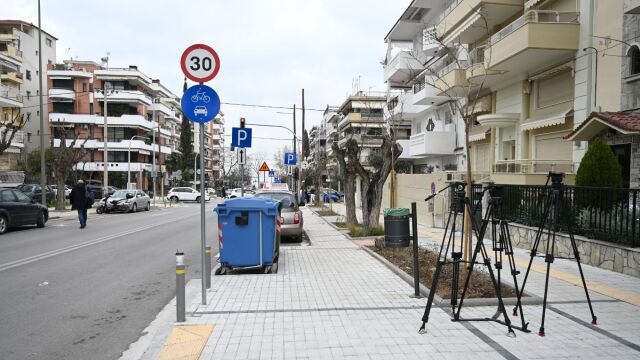 Σοκ στη Θεσσαλονίκη: Νεκρός 20χρονος ύστερα από επίθεση με μαχαίρι (Εικόνες & Βίντεο)