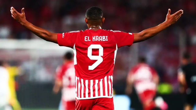 Ελ Κααμπί: Σπάει τα κοντέρ, γράφει ιστορία και... κυνηγάει έναν killer