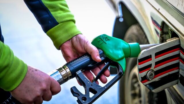 Fuel Pass: Τα μυστικά για να λάβετε την επιδότηση καυσίμων - Ποιοι και πότε θα το λάβουν