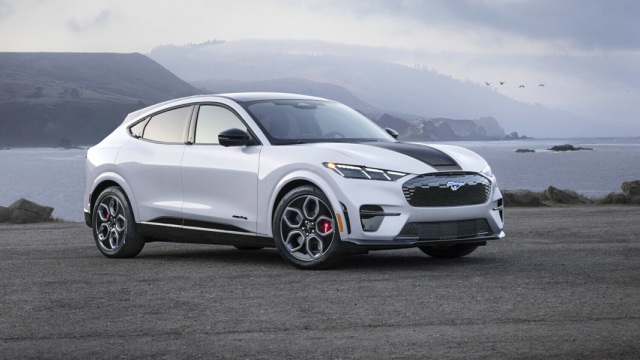 Ford: Διαθέσιμη και στην Ελλάδα η νέα Mustang Mach-E GT California Special (Τιμές)