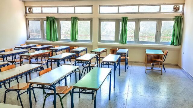 Πάτρα: 16χρονος γρονθοκόπησε μαθητή Δημοτικού μέσα στο σχολείο - Βρήκαν πάνω του μαχαίρι