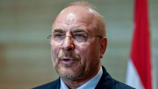 Politico: Ο Τραμπ θέλει τον Γκαλιμπάφ για πιθανό διαπραγματευτή και μελλοντικό ηγέτη του Ιράν