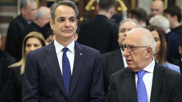 Παρουσία Μητσοτάκη η δοξολογία στη Μητρόπολη Αθηνών για την 25η Μαρτίου (Εικόνες  Βίντεο)