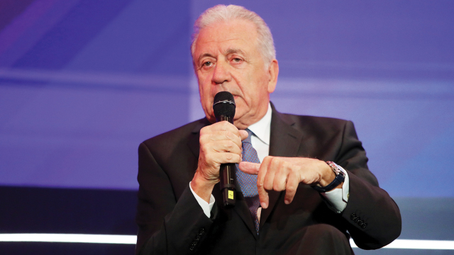 Αβραμόπουλος: 