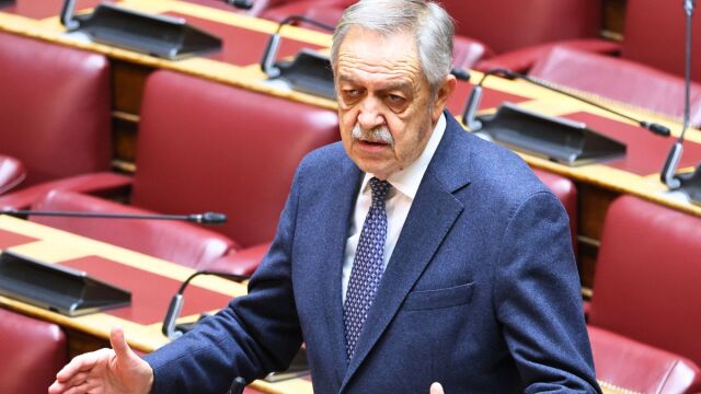 Κουκουλόπουλος στα Παραπολιτικά 90,1: 