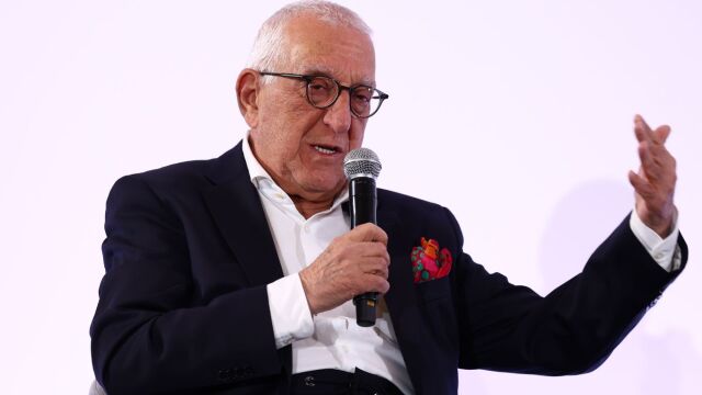 Στην Αίγυπτο ο Κακλαμάνης - Η ατζέντα της τριήμερης επίσκεψης του προέδρου της Βουλής