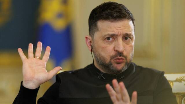 Αποκάλυψη Ζελένσκι: Ο Τραμπ μου ζητάει να παραδώσω το Ντονμπάς για να τελειώσει ο πόλεμος στην Ουκρανία