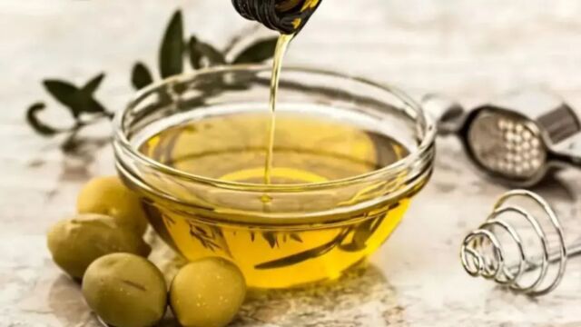 Αυτό το λάθος που κάνουν πολλοί, χαλάει το ελαιόλαδο χωρίς να το καταλαβαίνεις