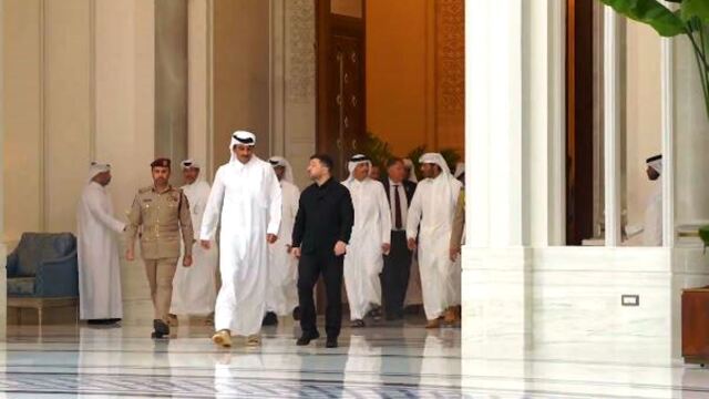 Μεγάλο deal Ζελένσκι στη Ντόχα: 10ετής αμυντική συμφωνία με το Κατάρ και νέο μήνυμα προς Ρωσία και Ιράν (Bίντεο)