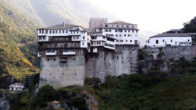 Ευθύμιος Λέκκας: Αντέχουν οι Μονές του Αγίου Όρους τη σεισμική δραστηριότητα -  Ετοιμότητα στην Αθήνα για την επερχόμενη κακοκαιρία