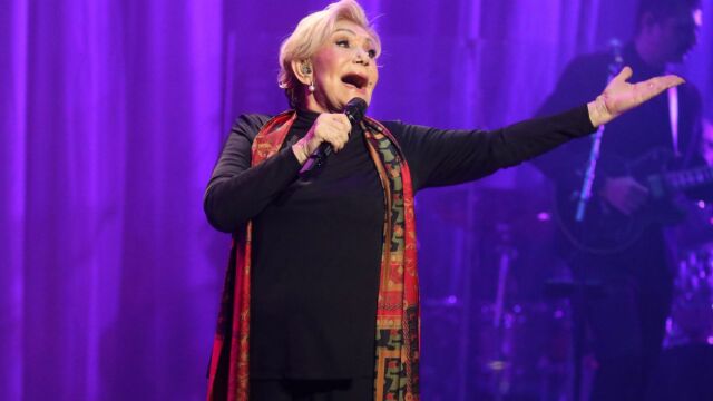 Μαρινέλλα: Οι μεγάλοι σταθμοί του θρύλου του ελληνικού τραγουδιού - Οι ανεπανάληπτες επιτυχίες και οι έρωτές της, 