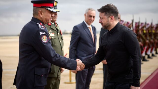 Στην Ιορδανία ο Ζελένσκι: Πραγματοποιεί περιοδεία σε χώρες της Μέσης Ανατολής για ενίσχυση της αμυντικής συνεργασίας (Βίντεο)