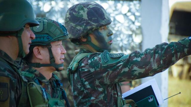 Αυτός είναι ο μεγαλύτερος στρατός στον κόσμο - Έχει πάνω από 2 εκατομμύρια στρατιώτες (Βίντεο)