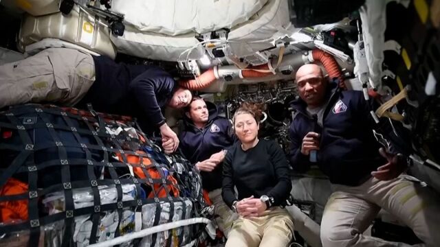 Artemis II: Το πλήρωμα της αποστολής στη Σελήνη θα αντικρίσει κάτι που δεν έχει ξαναδεί ανθρώπινο μάτι - Τα 40 λεπτά που θα χαθεί η επικοινωνία με τη Γη (Live Εικόνα)