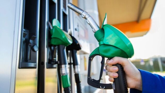 Fuel Pass: Έπεσε ξανά η πλατφόρμα - Νέα σενάρια για την υποβολή αιτήσεων, τι εξετάζεται