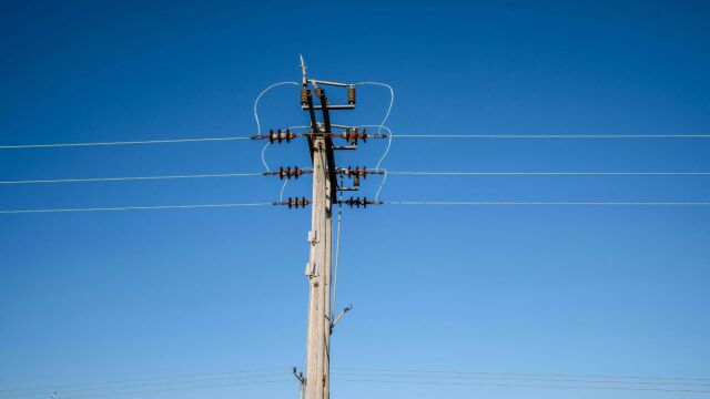 Ρεύμα: Σχέδιο για έκτακτη επιδότηση στους λογαριασμούς λόγω αυξήσεων - Τα τρία σενάρια