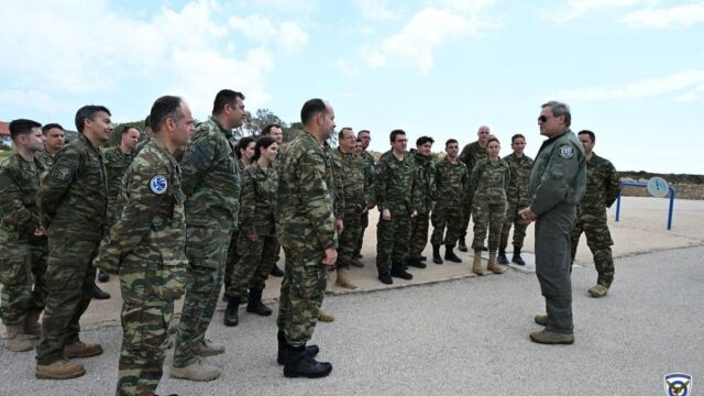 Στην Κάρπαθο ο αρχηγός της Πολεμικής Αεροπορίας - Επισκέφθηκε την 26η Μοίρα κατευθυνόμενων βλημάτων 