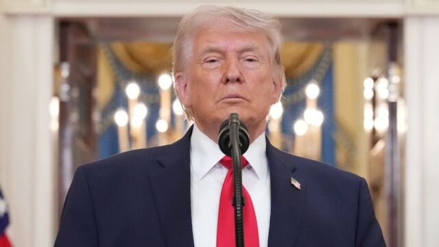 Λευκός Οίκος: Δεν εγκρίνει ο Τραμπ την πρόταση των μεσολαβητών για 45 μέρες εκεχειρίας