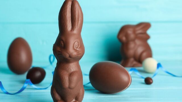 Υπάλληλος απολύθηκε επειδή προσπάθησε να σταματήσει κλέφτη σοκολατένιων αυγών - Η θέση της εταιρείας για την πολιτική ασφαλείας