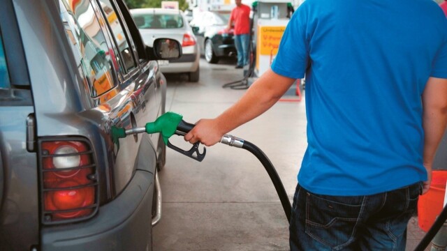 Fuel Pass: Αλλαγή στις υποβολές αιτήσεων μετά το 