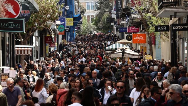 Πάσχα: Με αυτό το εορταστικό ωράριο λειτουργούν τα καταστήματα τη Μεγάλη Εβδομάδα - Τι ισχύει για Αθήνα και Θεσσαλονίκη