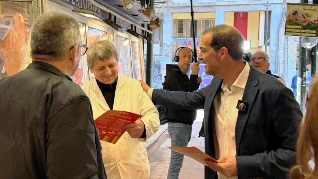 Γαβριήλ Σακελλαρίδης: Επίσκεψη του Γραμματέα της Νέας Αριστεράς στη Βαρβάκειο Αγορά ενόψει Πάσχα (Εικόνες)