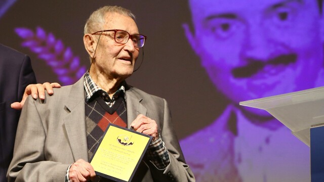 Γιάννης Βογιατζής 